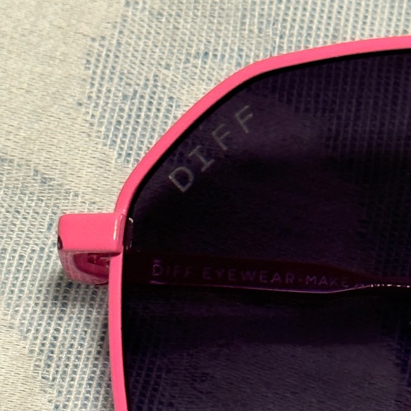 diff sunglasses - Picture 4 of 4
